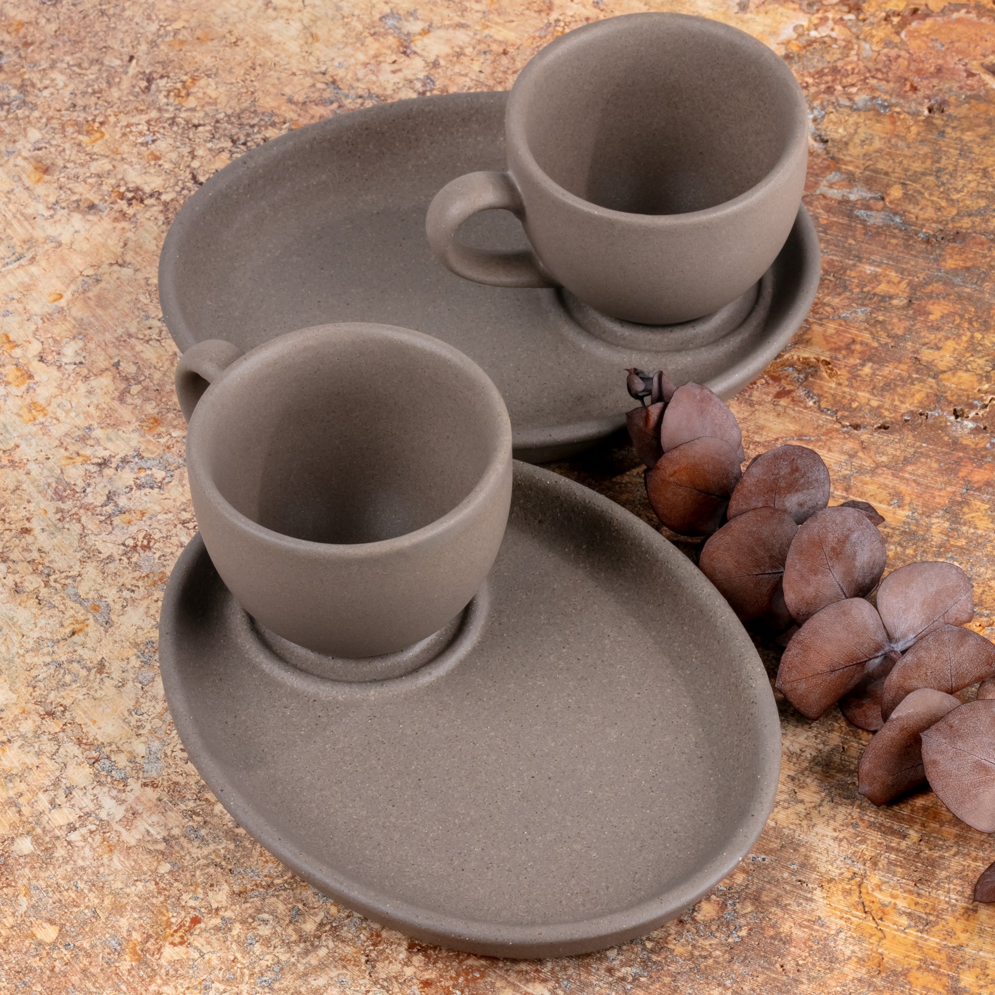 Set de 2 Tazas con Plato | Colección Eco-Ceramics