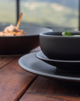 Plato Trinche 19 cm Sin Relieve Negro Mate | Chena