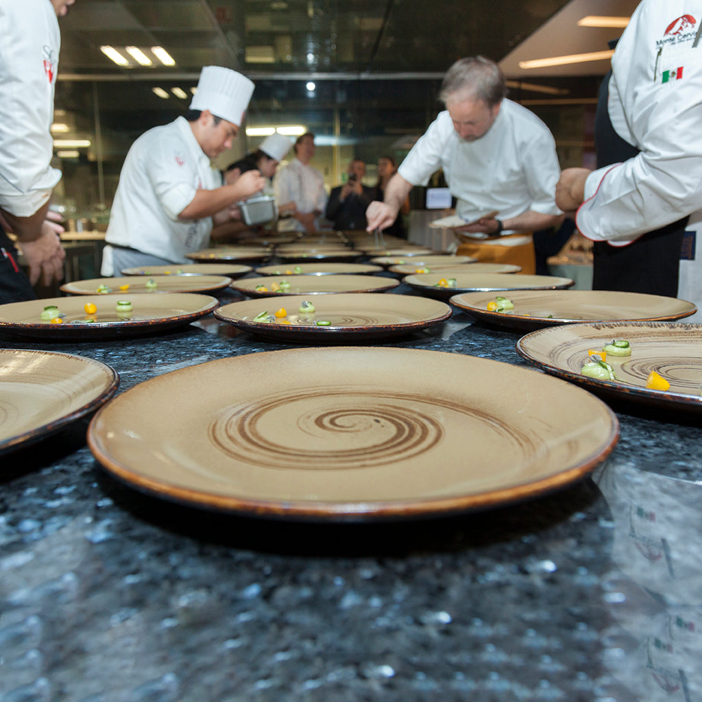 10 5/8” Coupe Plate | La Tierra