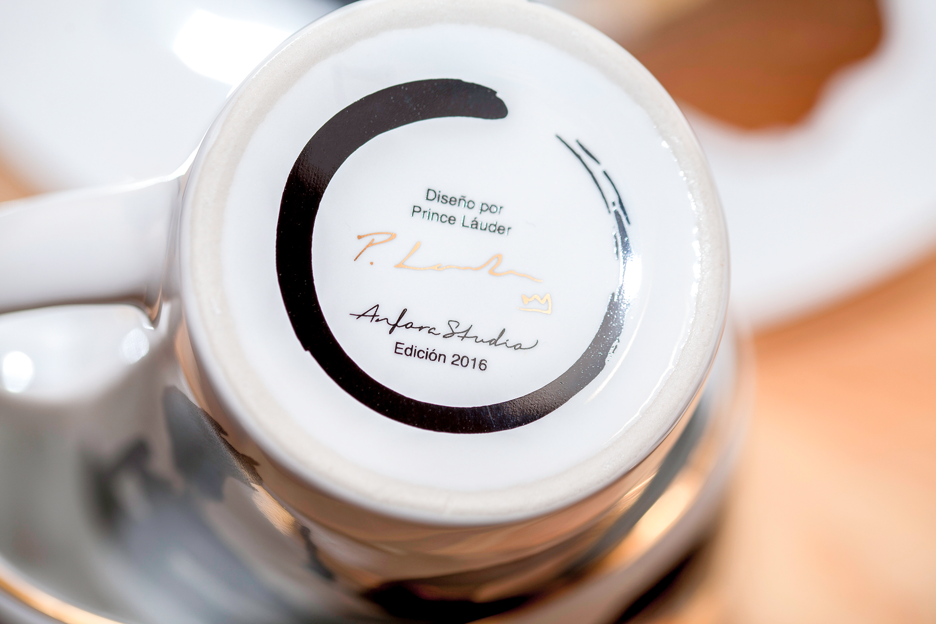 Anfora Studio | Prince Lauder 16 Piezas